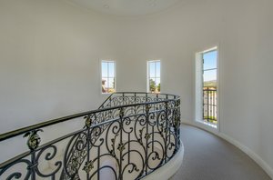 Beautiful upper level with  great views from the top of the stiars