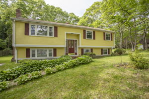 18 Spencer Dr, Plymouth, MA 02360, US Photo 1
