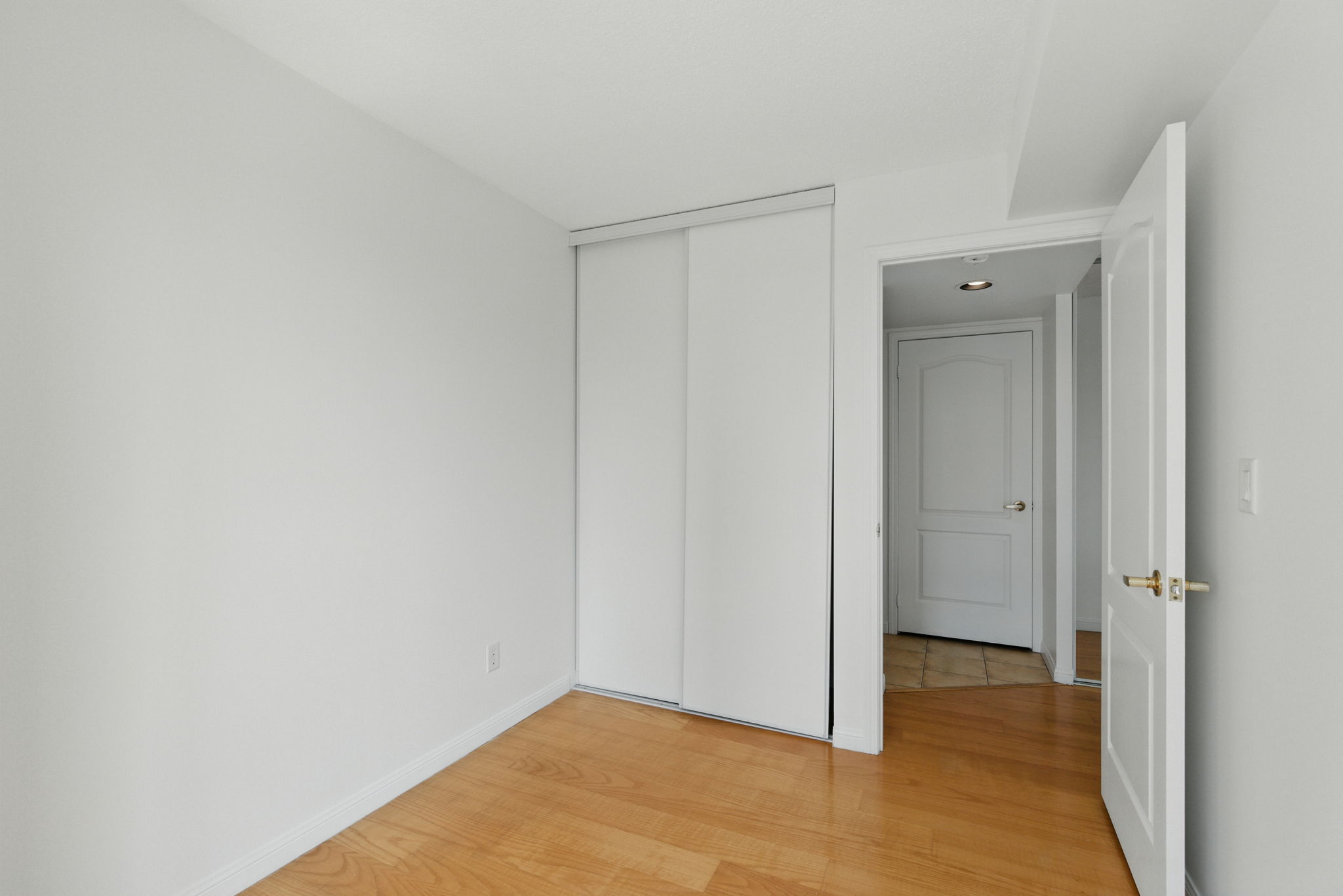 Toronto property showcase — delivered property photograph 20