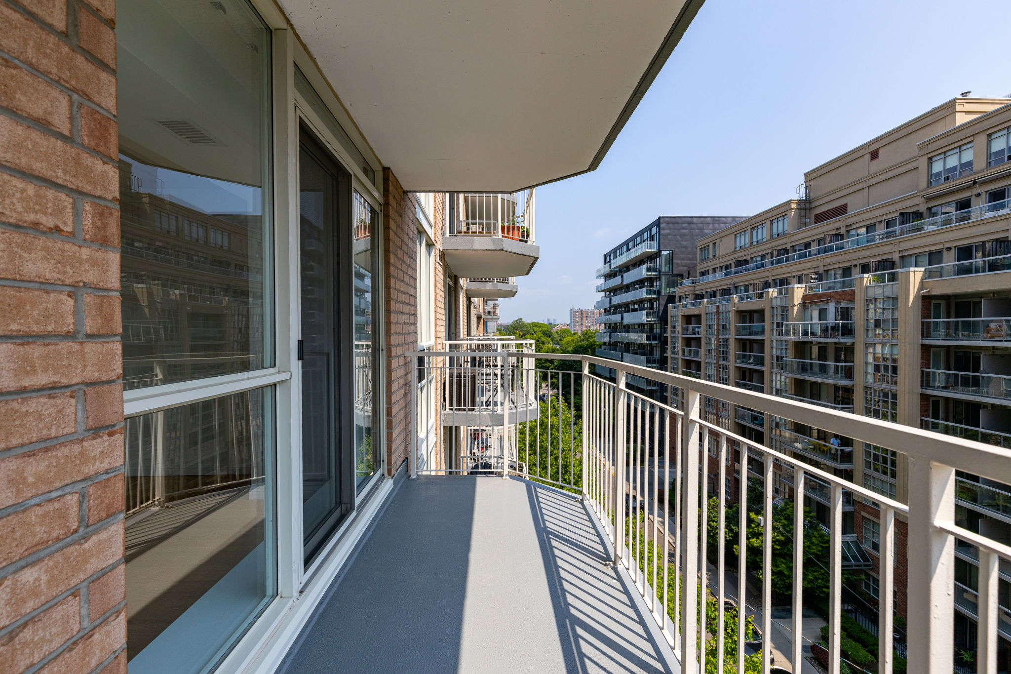 Toronto property showcase — delivered property photograph 24