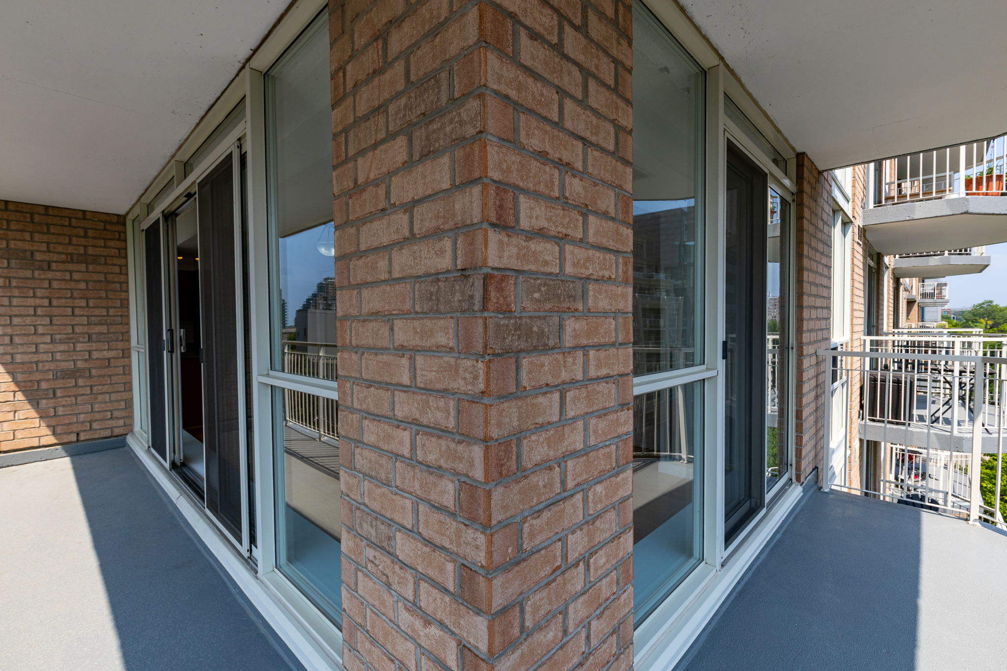 Toronto property showcase — delivered property photograph 25