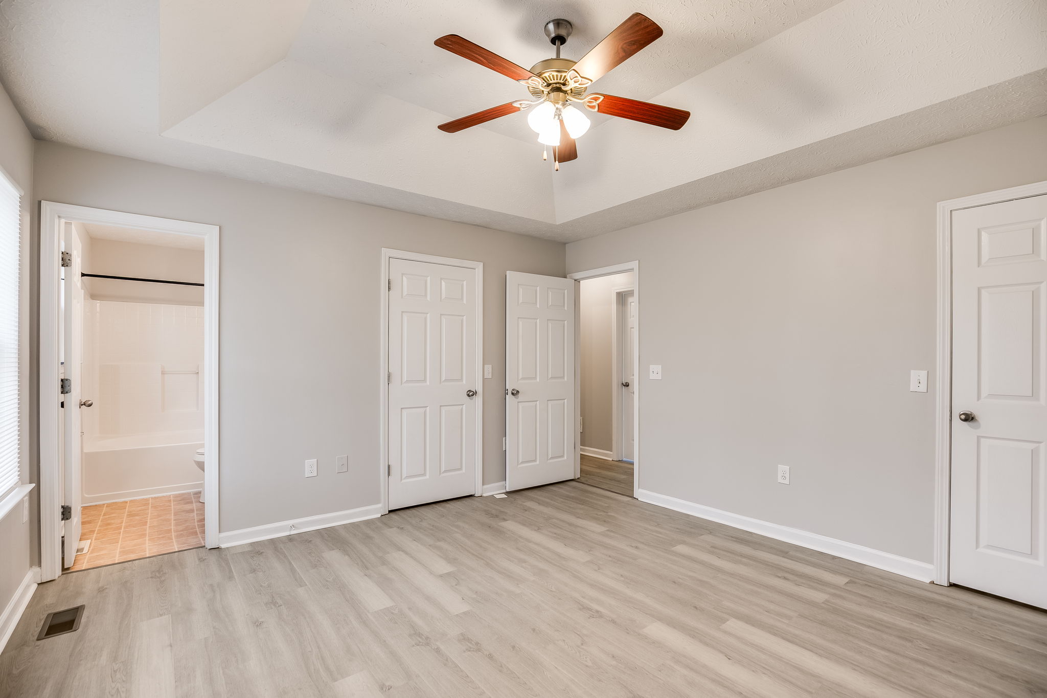 mppmedia18twinoaks13seqn}