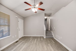 mppmedia18twinoaks04seqn}