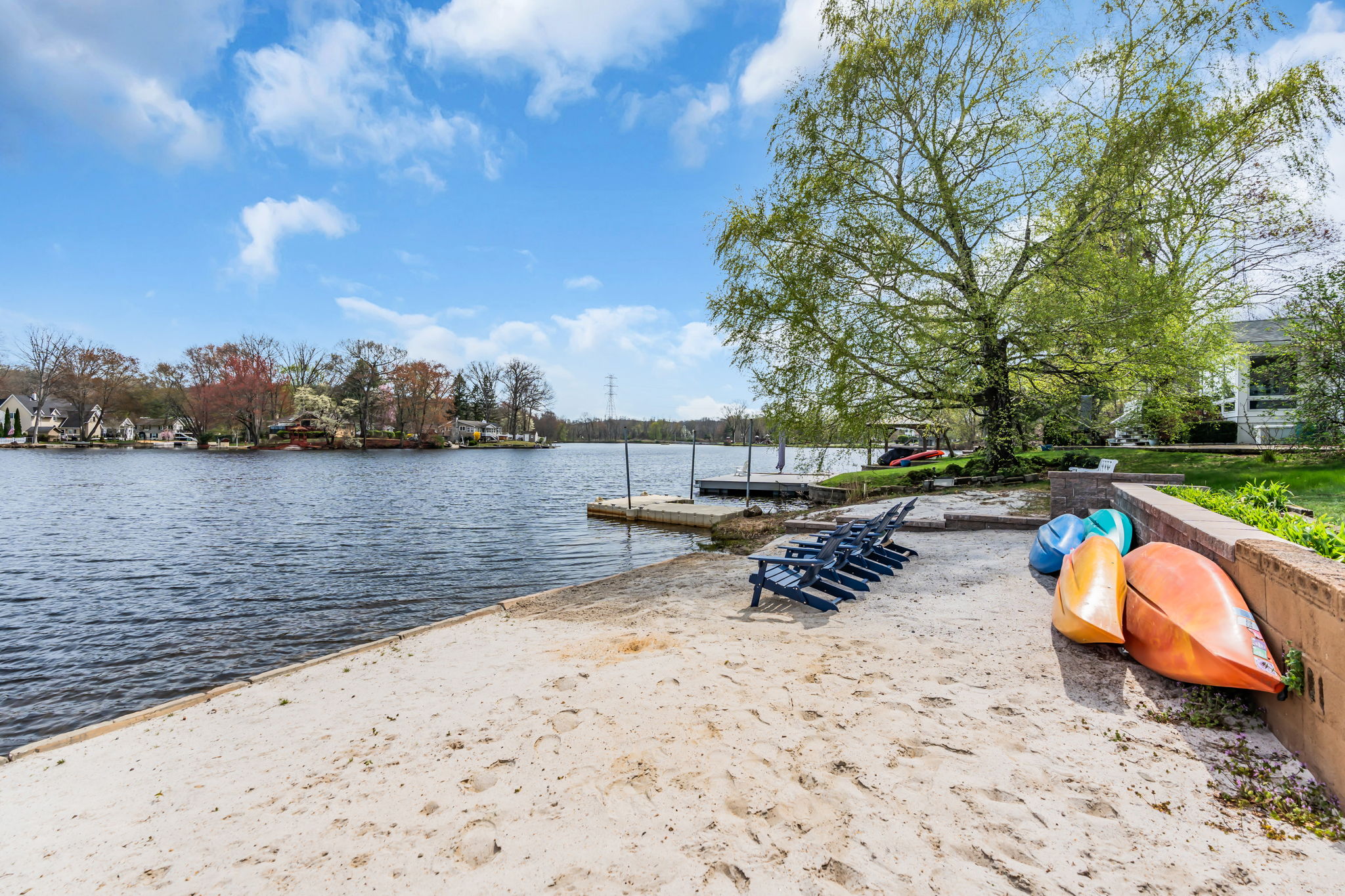Sandy beachfront entry