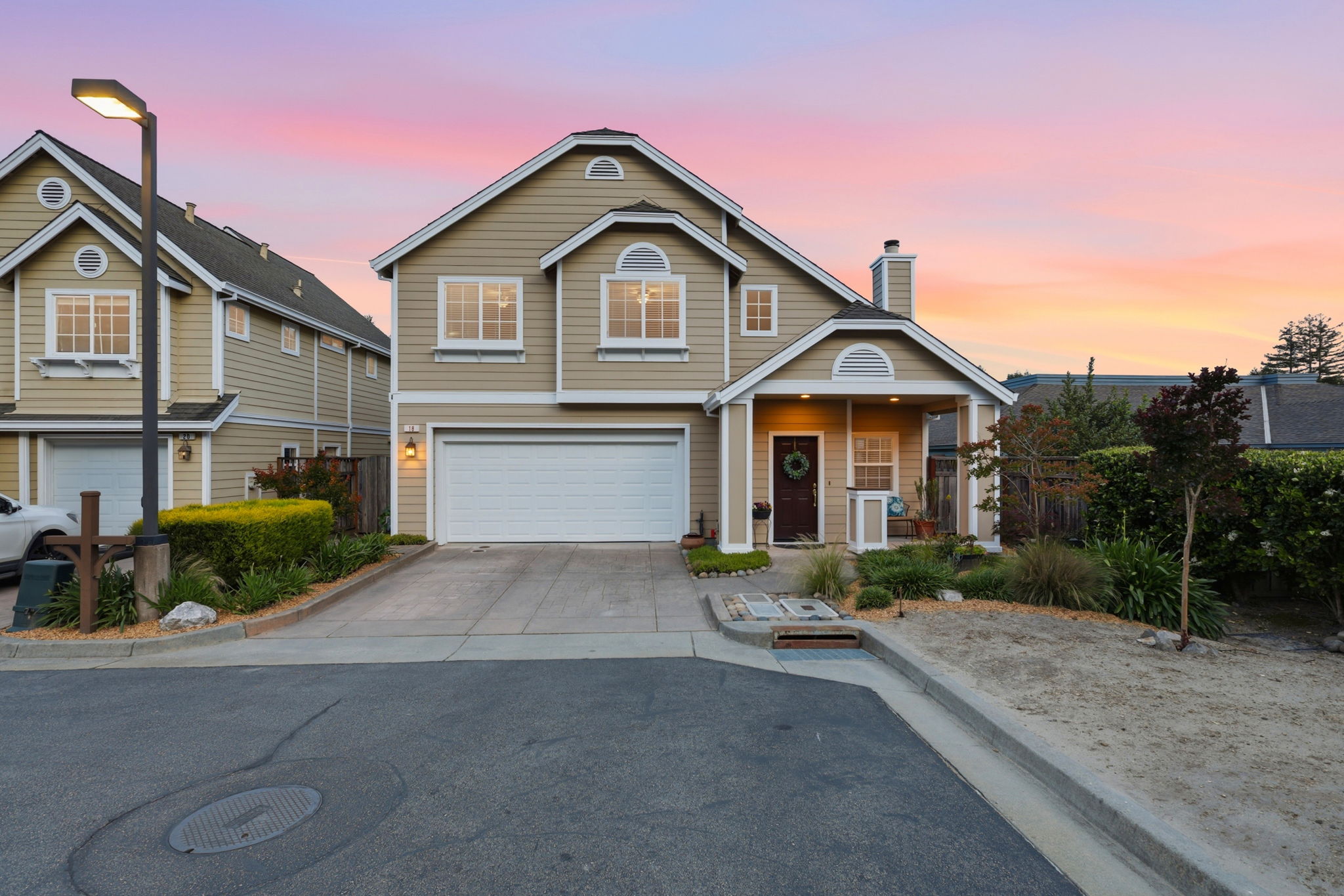012_F8_TWILIGHT_18 Windward Pl
