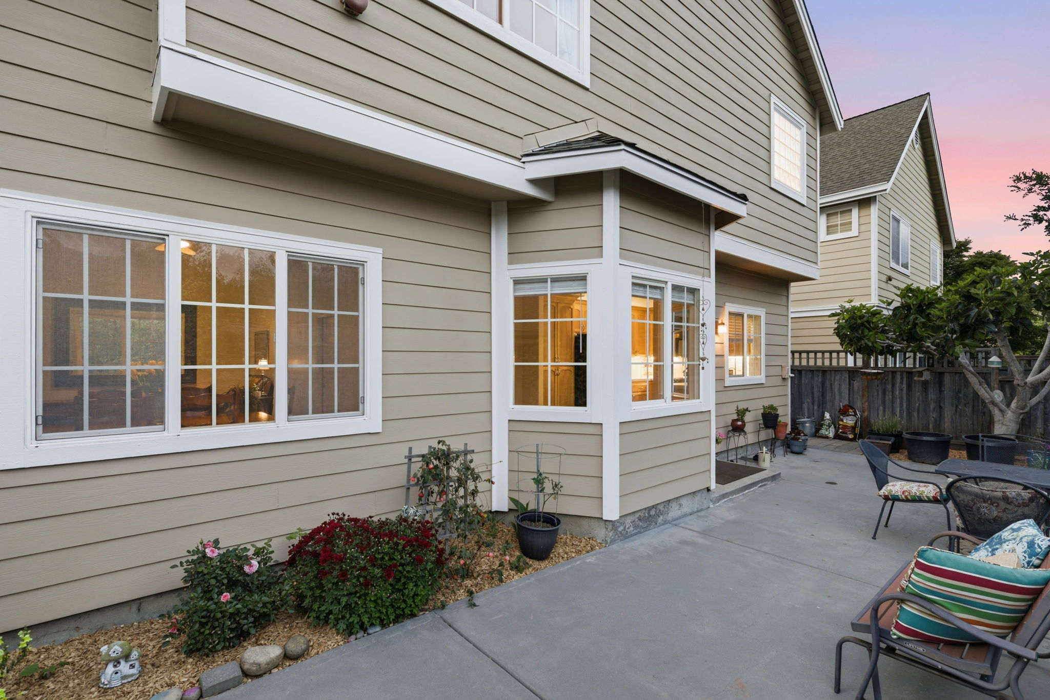 020_F8_TWILIGHT_18 Windward Pl