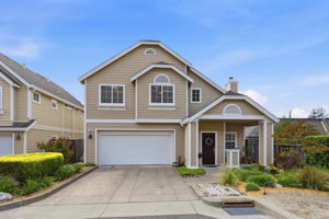 001_F8_18 Windward Pl
