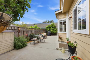 033_F8_18 Windward Pl