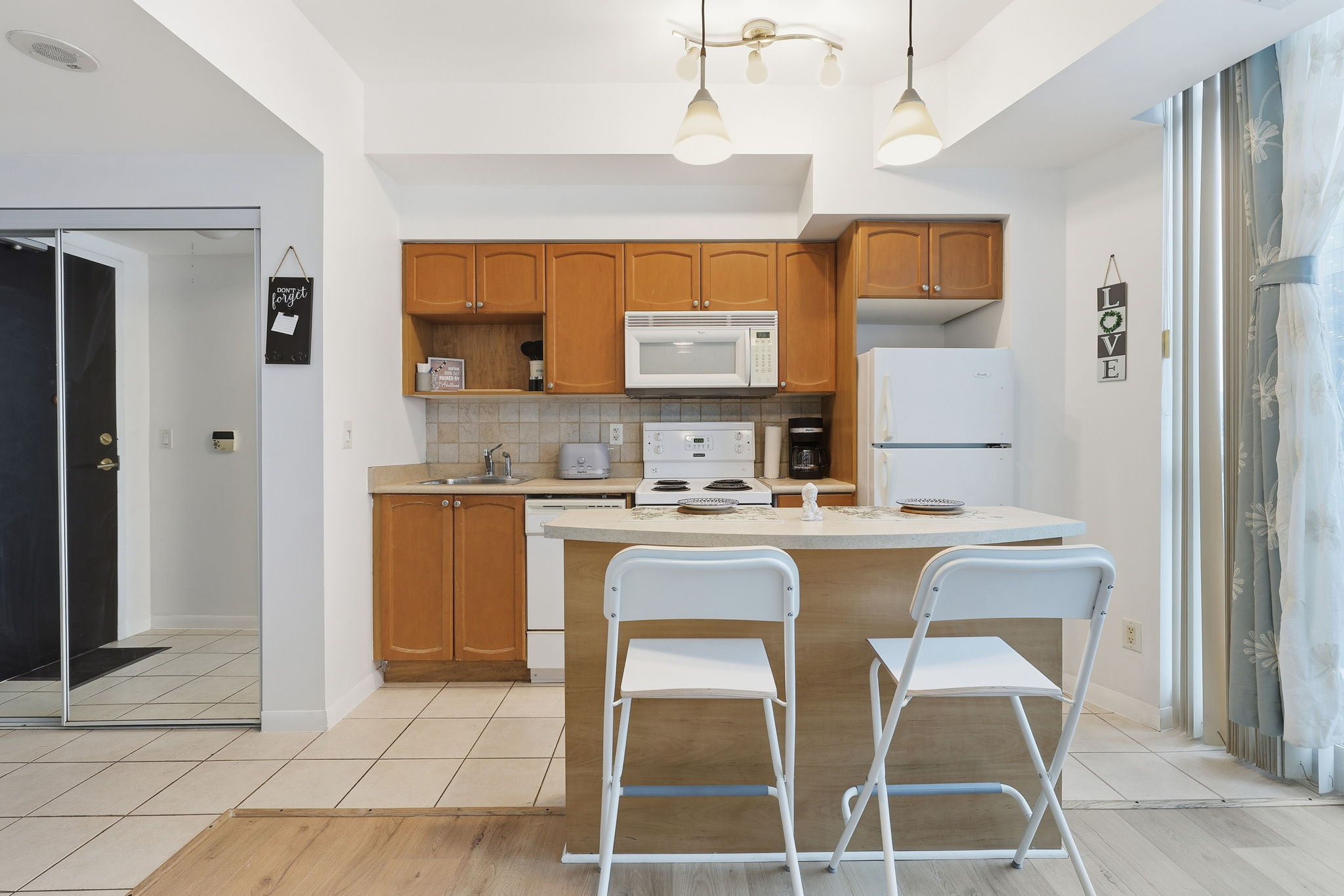 Toronto property showcase — delivered property photograph 6