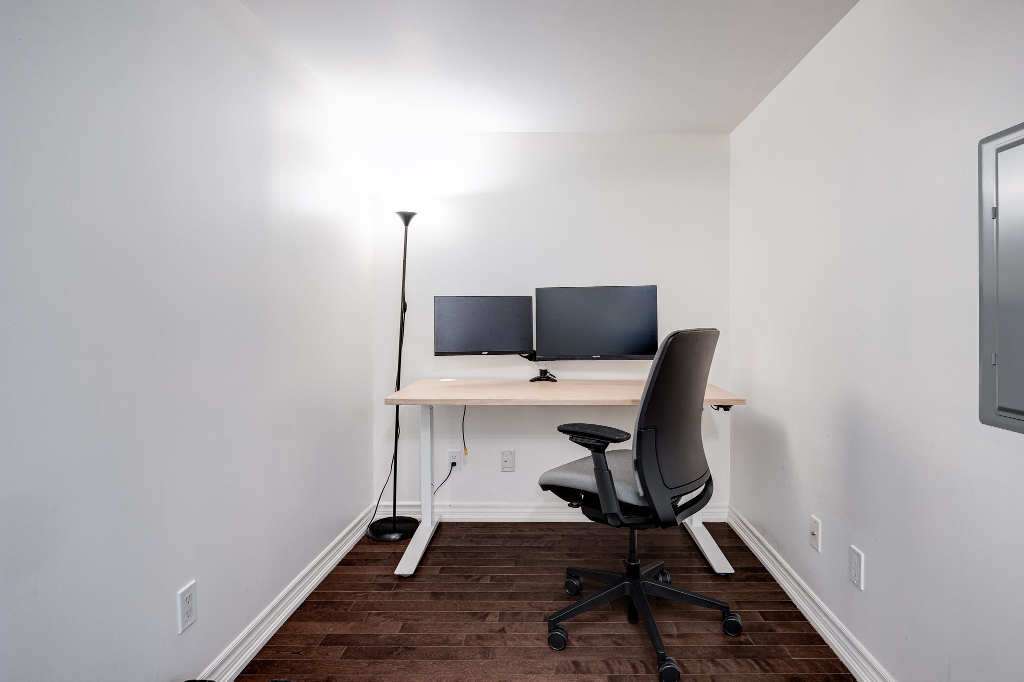 Toronto property showcase — delivered property photograph 11