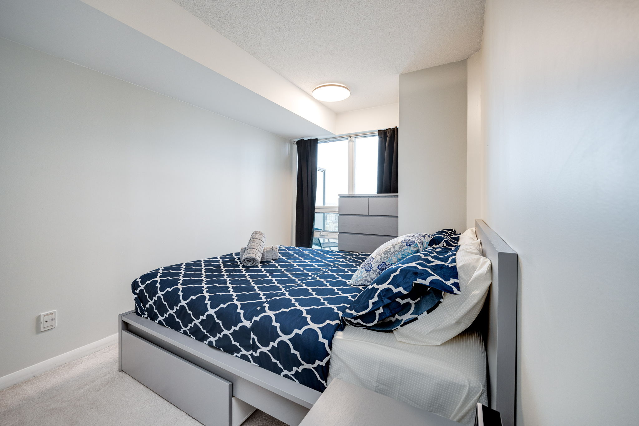 Toronto property showcase — delivered property photograph 8