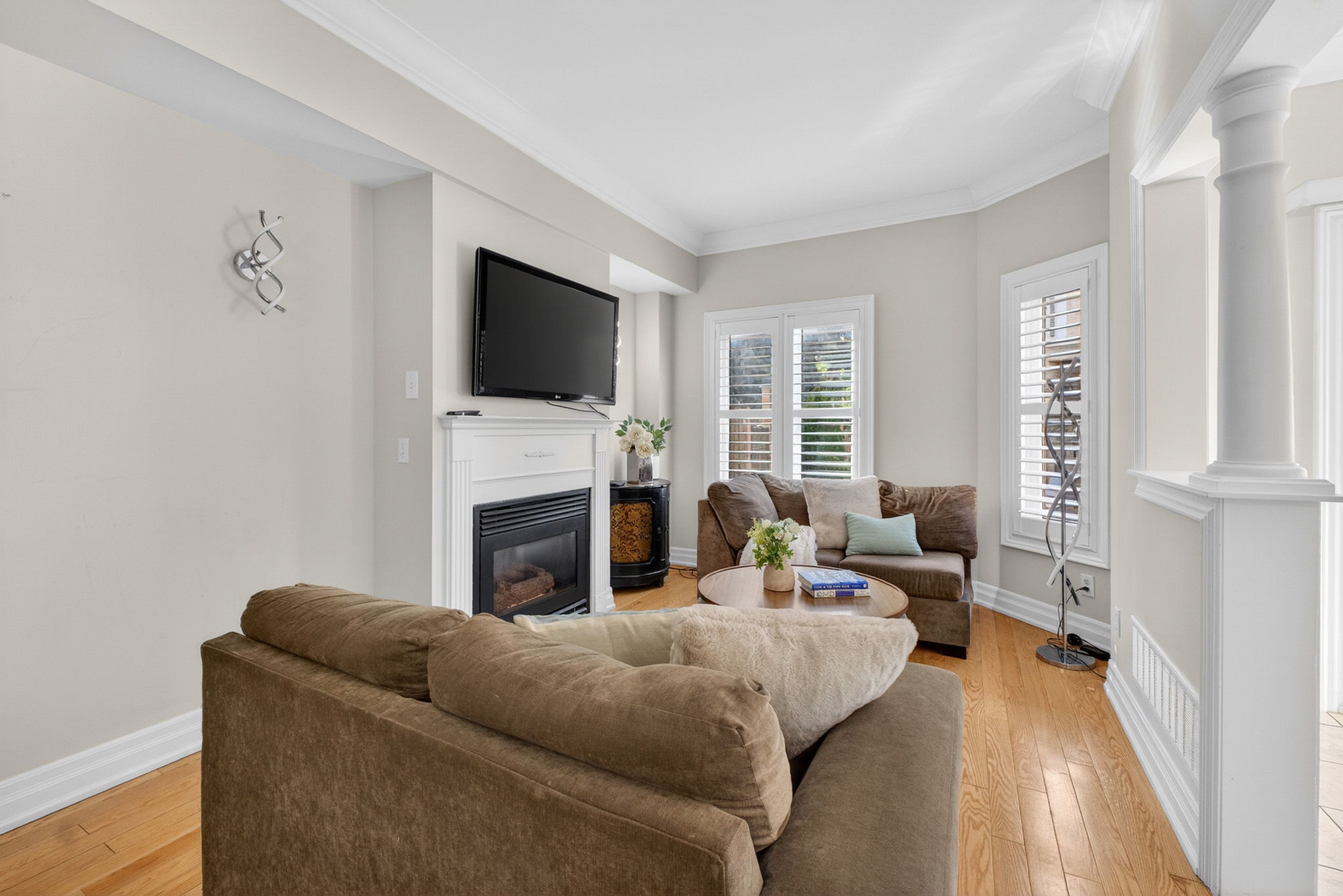 180 Blue Willow Dr, Woodbridge, ON L4L 9C9, Canada Photo 16