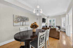 180 Blue Willow Dr, Woodbridge, ON L4L 9C9, Canada Photo 9