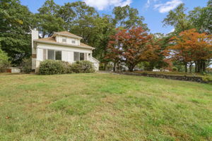  Photo 0