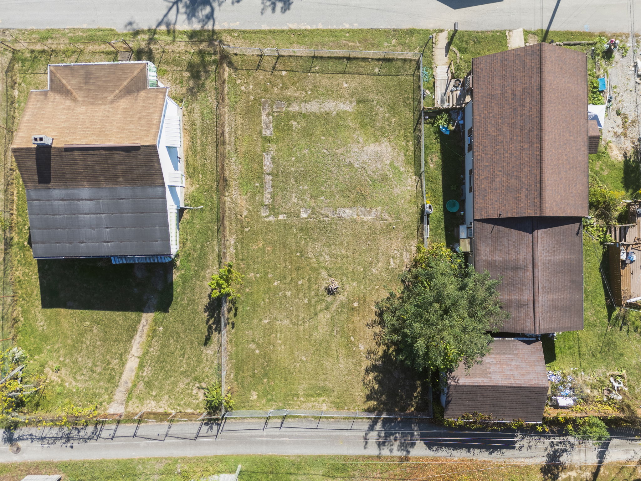 LOT 1-C (inside fence)