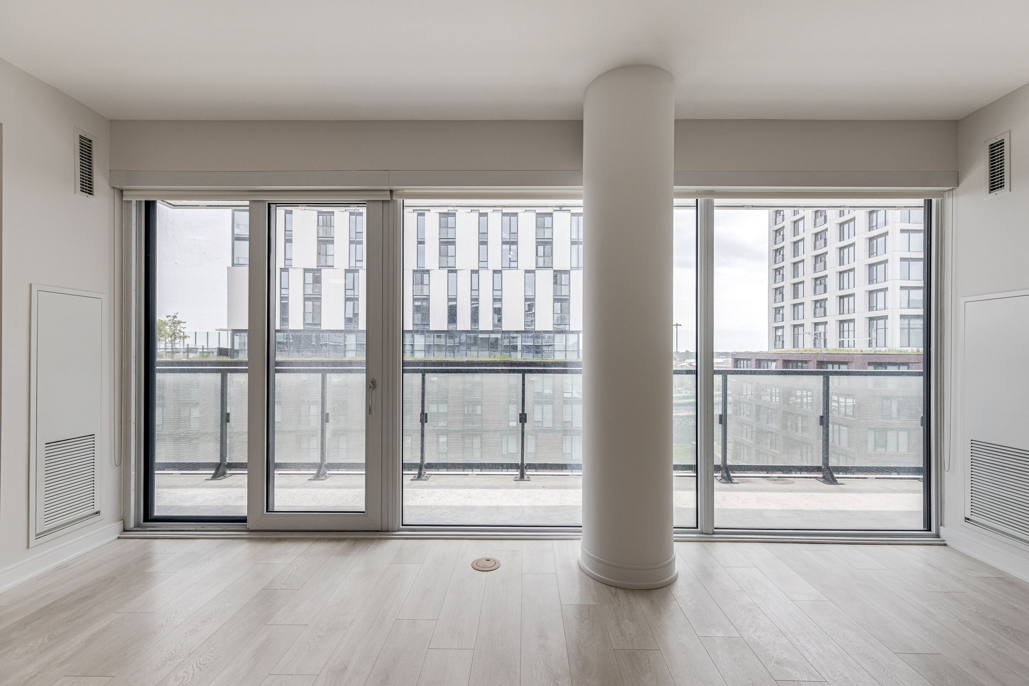 Toronto property showcase — delivered property photograph 9