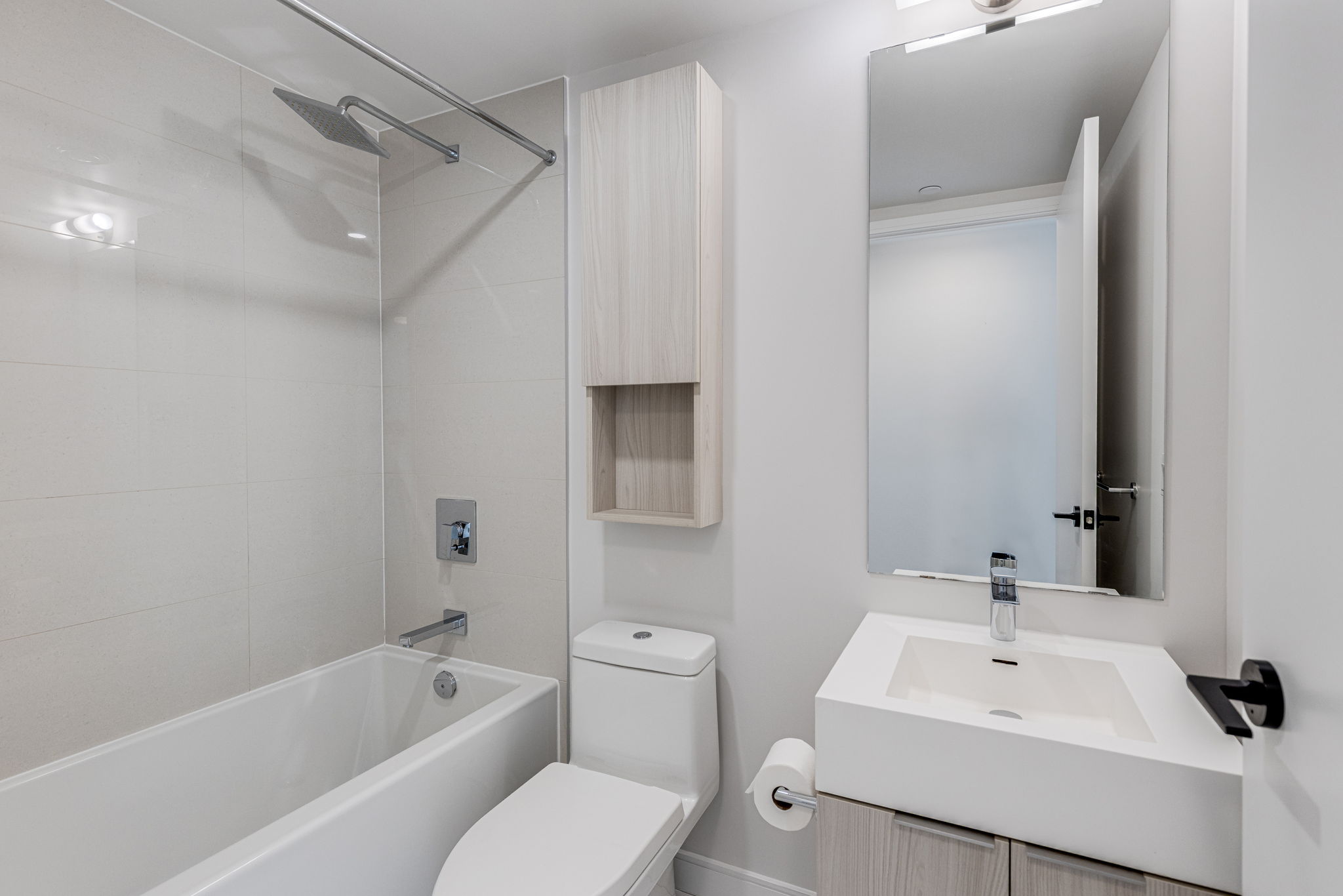 Toronto property showcase — delivered property photograph 19
