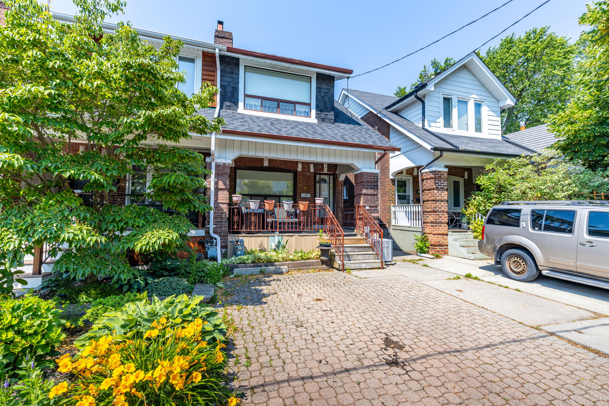 Toronto property showcase — delivered property photograph 3