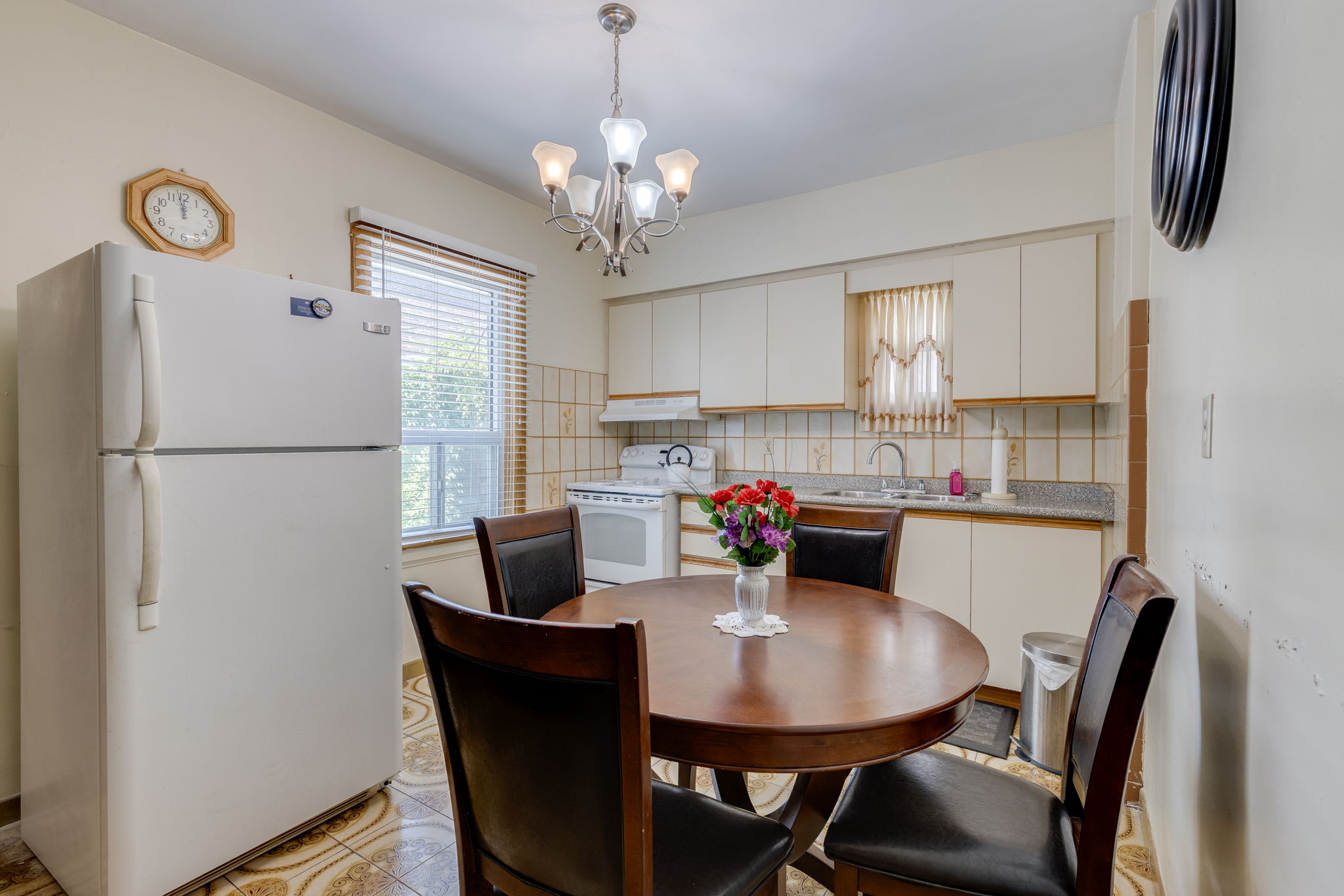 Toronto property showcase — delivered property photograph 11