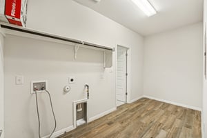 Pecos St-S1202-030.jpg