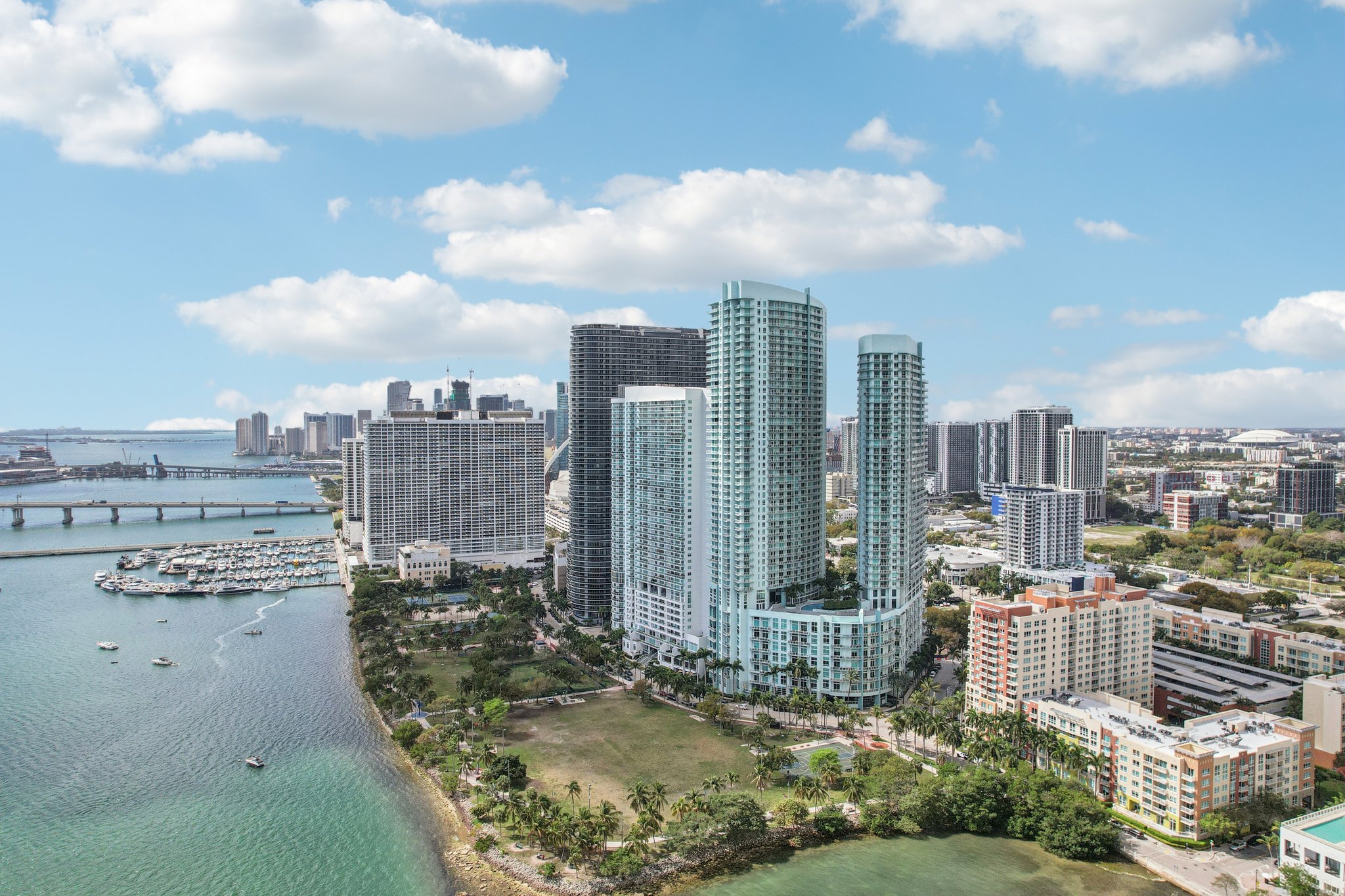 N Bayshore Dr 2811-S1103-007.jpg