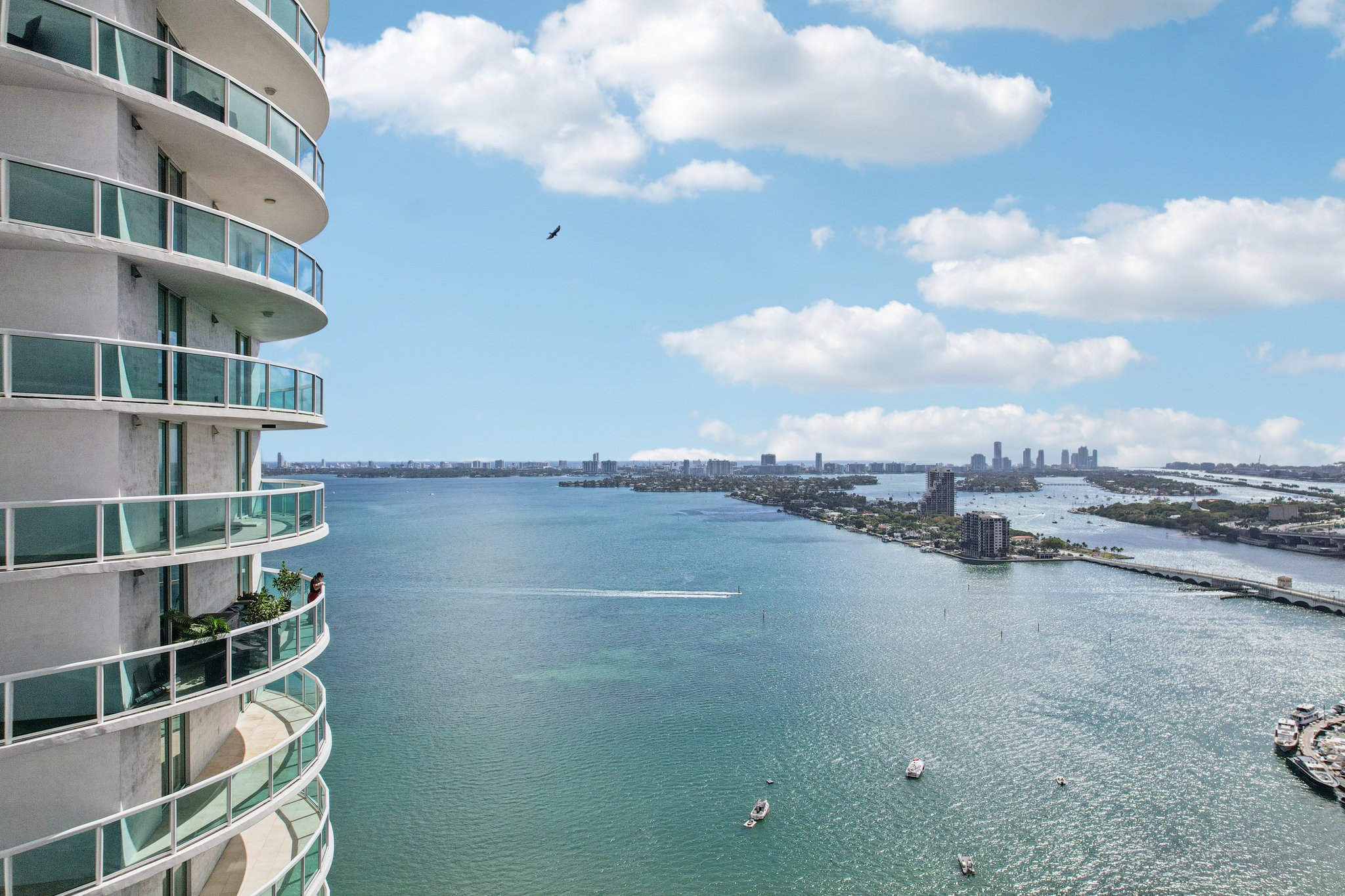 N Bayshore Dr 2811-S1103-010.jpg