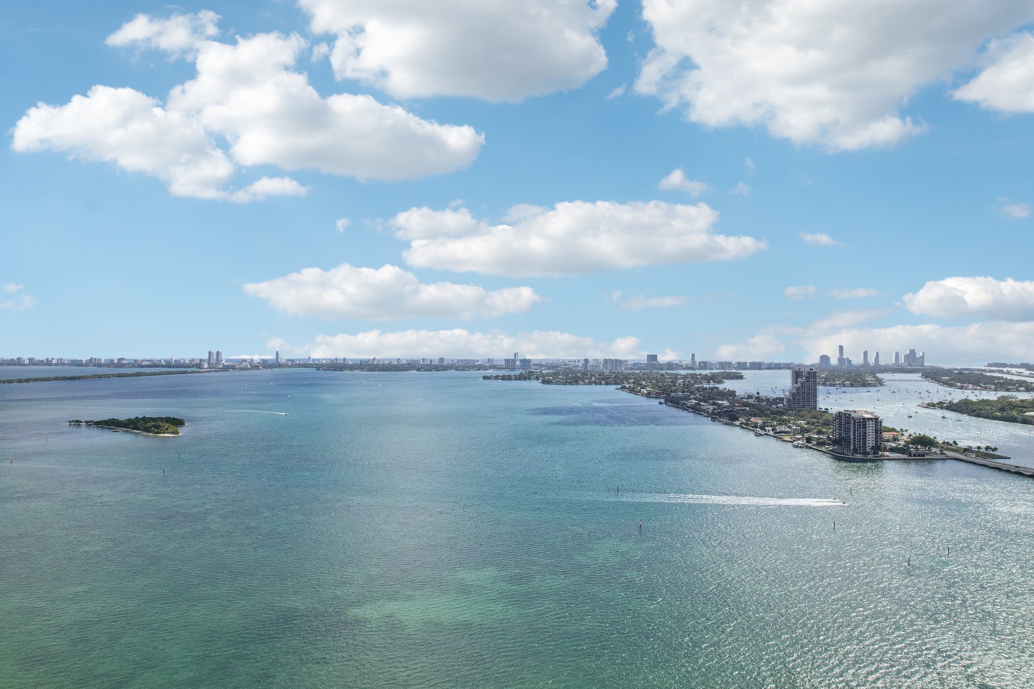 N Bayshore Dr 2811-S1103-012.jpg