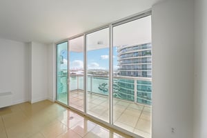 N Bayshore Dr 2811-S1003-005.jpg