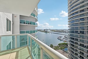 N Bayshore Dr 2811-S1003-027.jpg