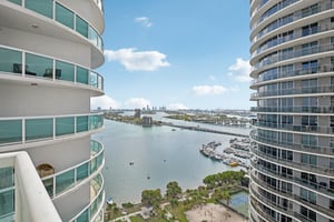 N Bayshore Dr 2811-S1003-028.jpg