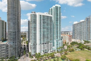 N Bayshore Dr 2811-S1103-002.jpg