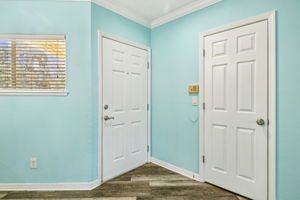 Front Entry Detail