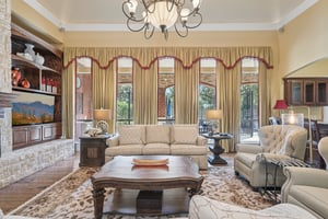 Willow Springs Ct-S1607-010.jpg