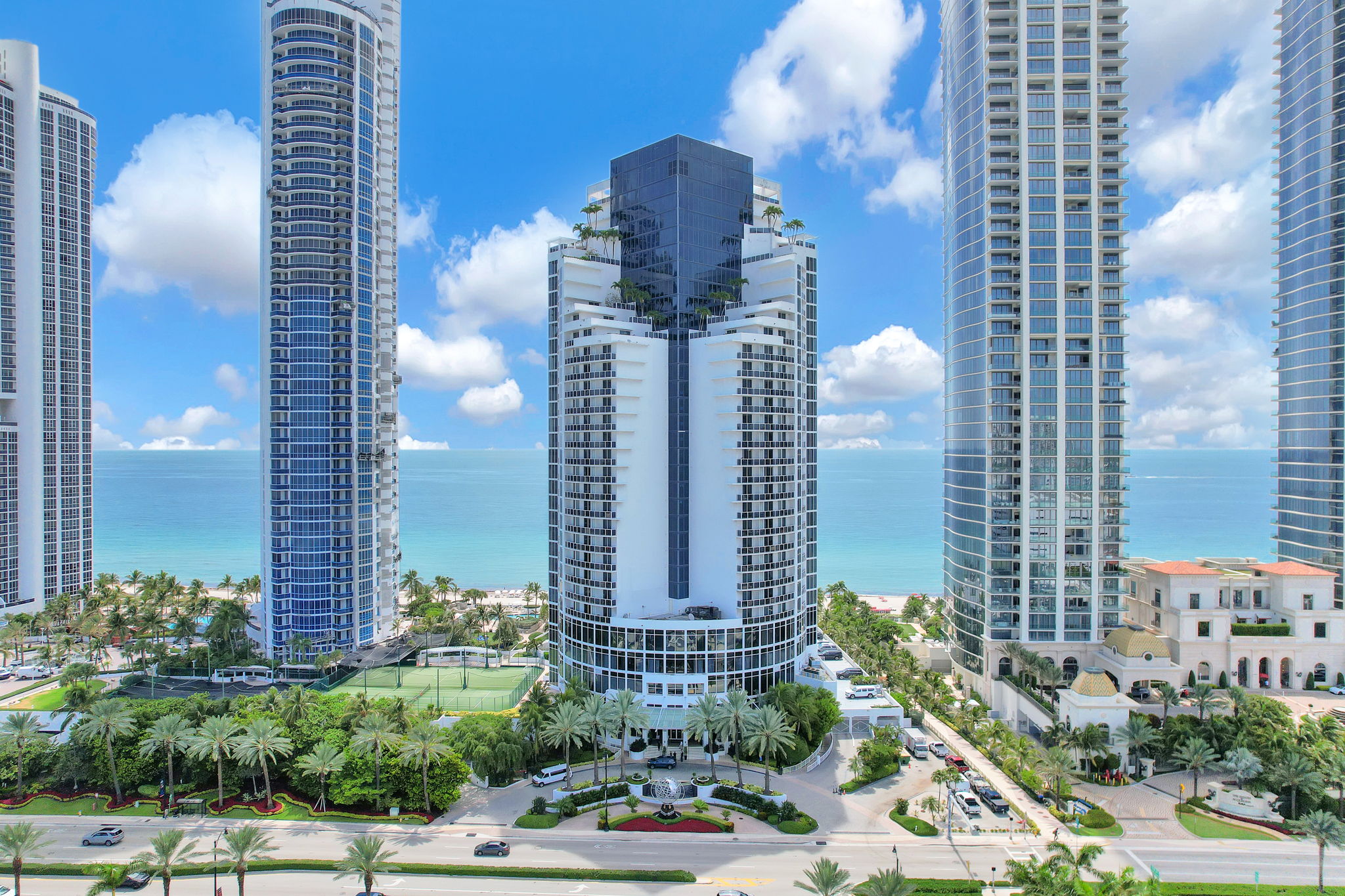 18001 Collins Ave #2609, Sunny Isles Beach, FL 33160, USA Photo 5