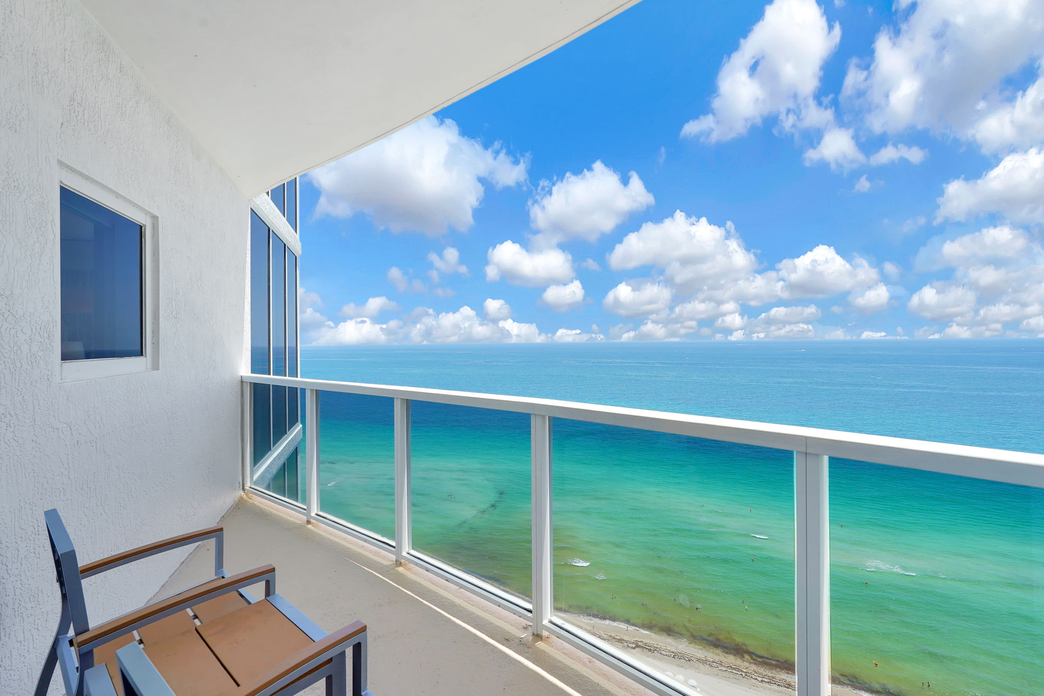 18001 Collins Ave #2609, Sunny Isles Beach, FL 33160, USA Photo 13