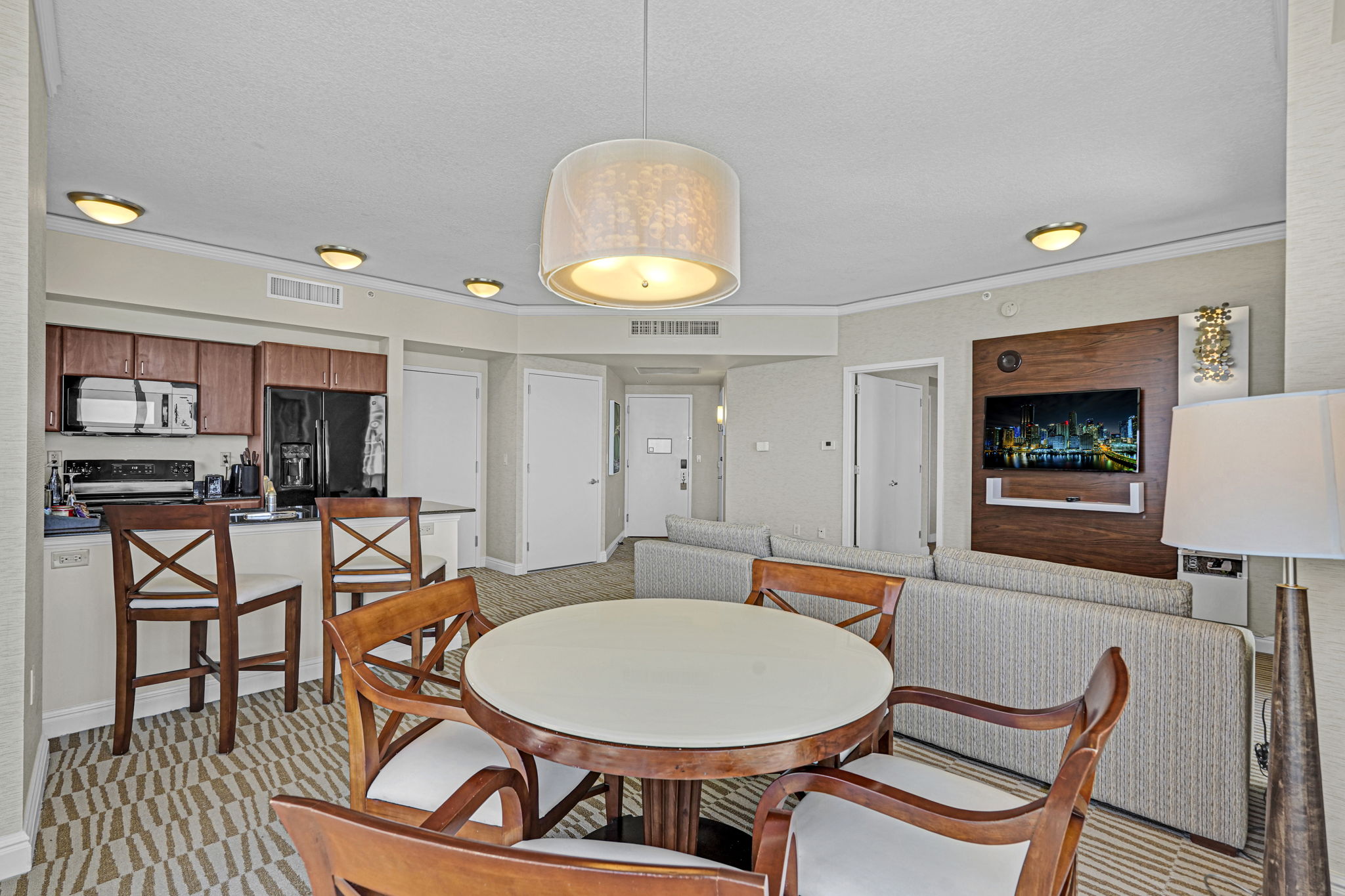 18001 Collins Ave #2609, Sunny Isles Beach, FL 33160, USA Photo 49