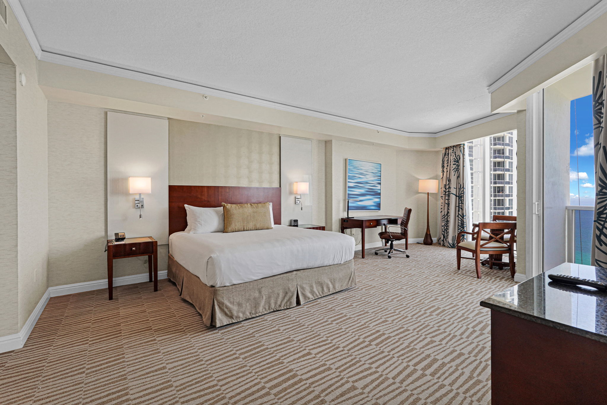 18001 Collins Ave #2609, Sunny Isles Beach, FL 33160, USA Photo 53