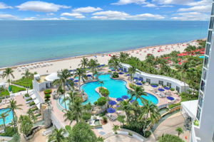 18001 Collins Ave #2609, Sunny Isles Beach, FL 33160, USA Photo 6