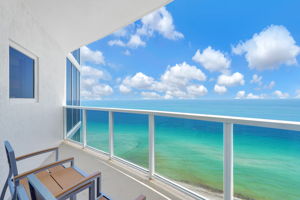 18001 Collins Ave #2609, Sunny Isles Beach, FL 33160, USA Photo 11