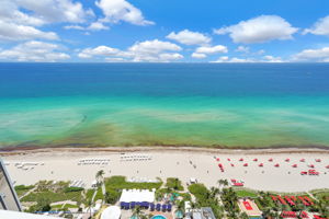 18001 Collins Ave #2609, Sunny Isles Beach, FL 33160, USA Photo 16