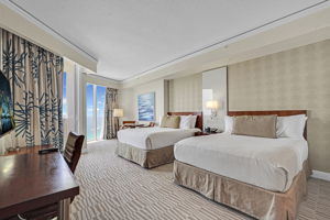 18001 Collins Ave #2609, Sunny Isles Beach, FL 33160, USA Photo 24