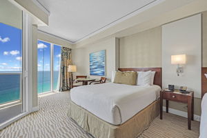 18001 Collins Ave #2609, Sunny Isles Beach, FL 33160, USA Photo 25