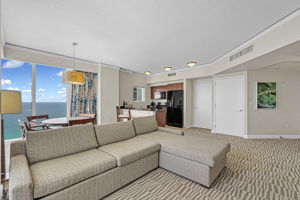 18001 Collins Ave #2609, Sunny Isles Beach, FL 33160, USA Photo 50