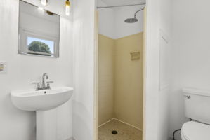  Photo 30