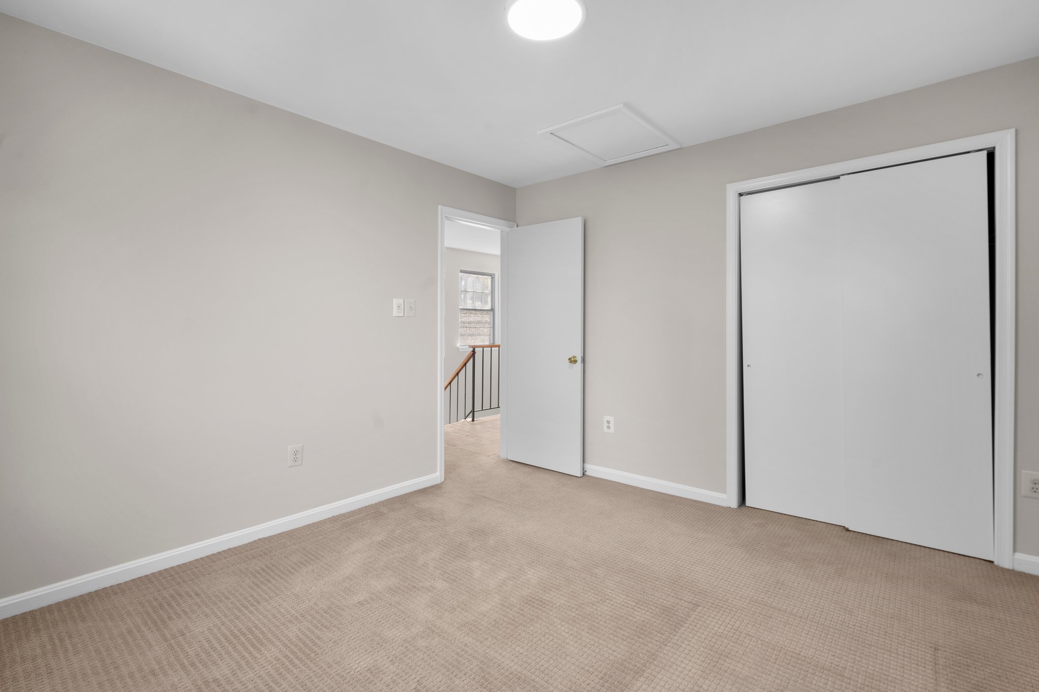 30. 18009 Fence Post Ct.JPG