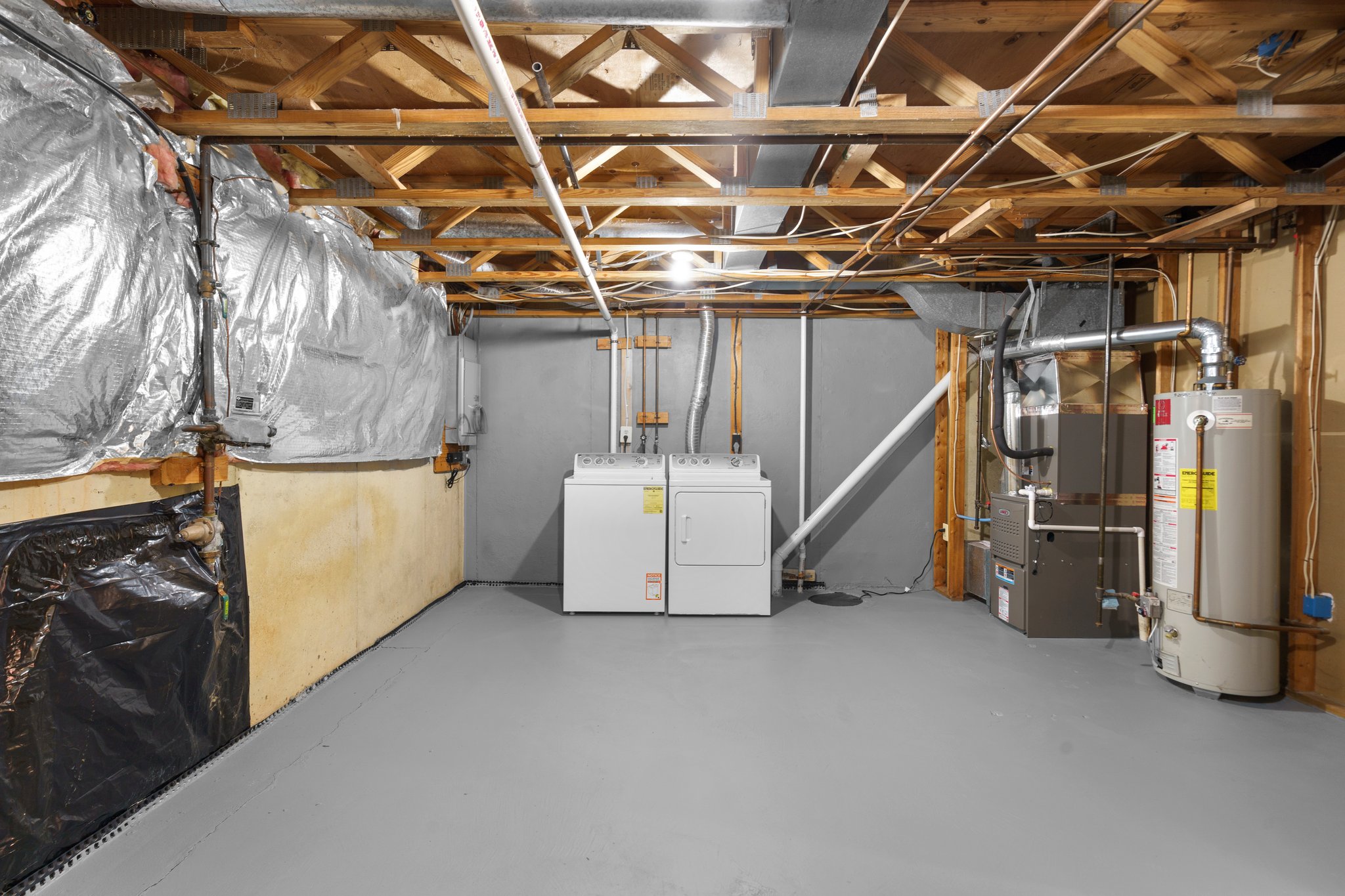 38. 18009 Fence Post Ct.JPG