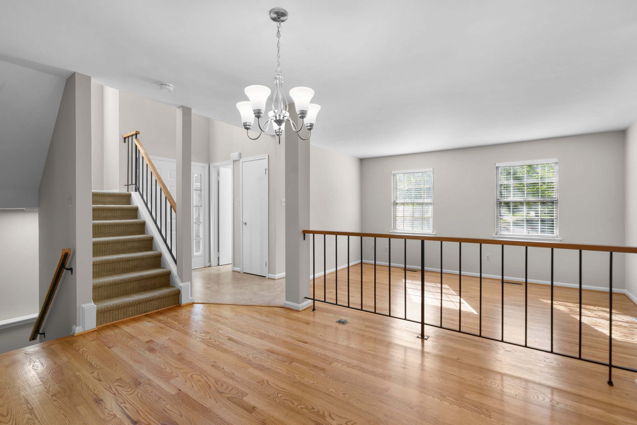 11. 18009 Fence Post Ct.JPG