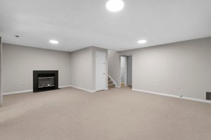 34. 18009 Fence Post Ct.JPG