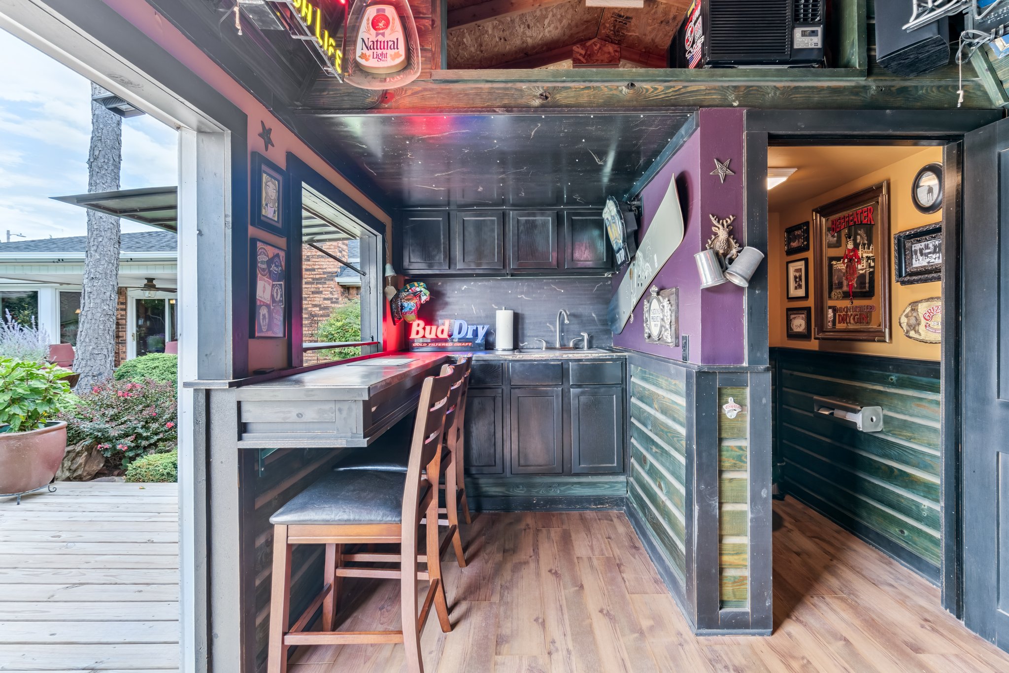 1801 E Hills Dr_040.jpg