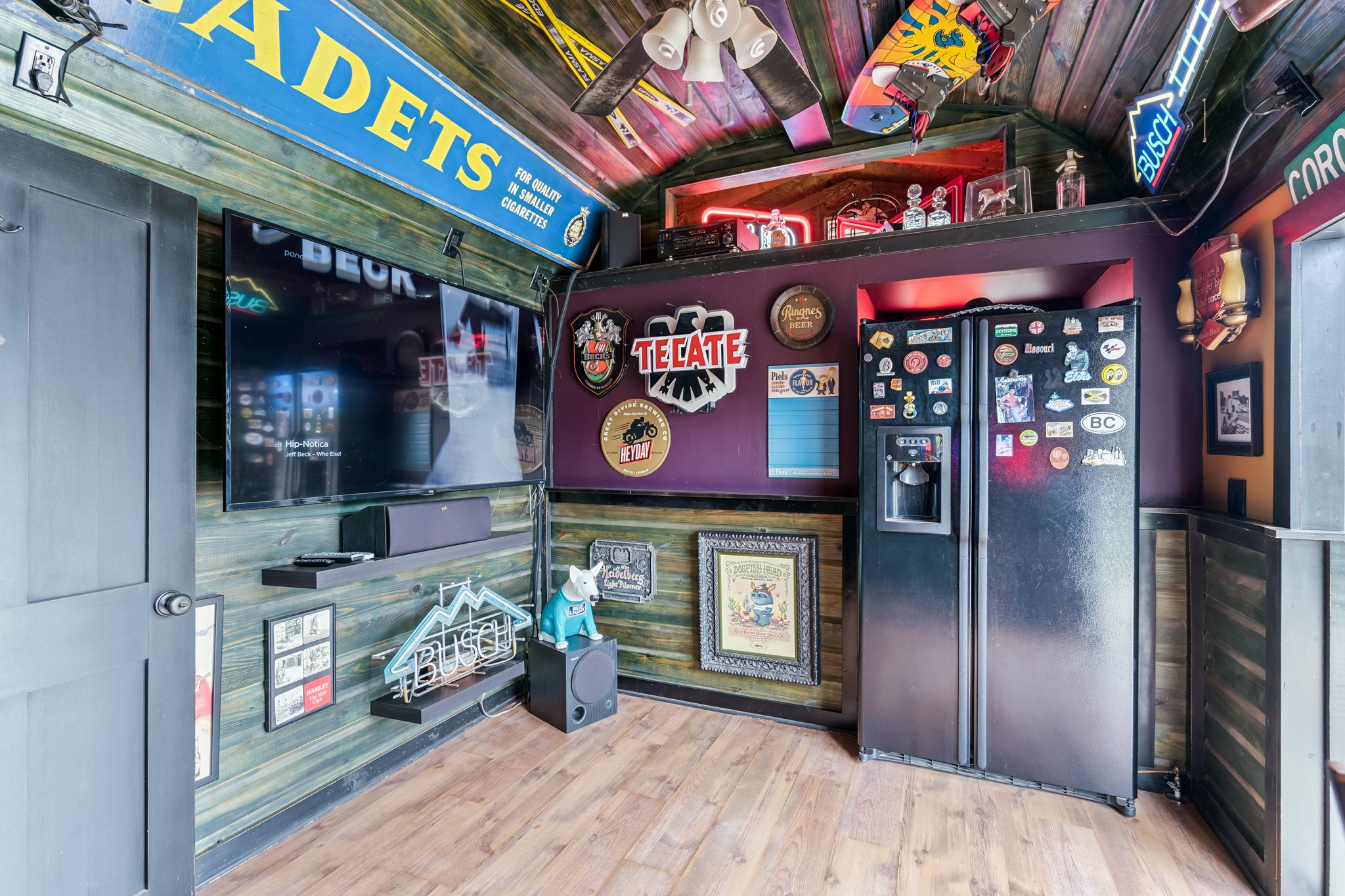 1801 E Hills Dr_041.jpg